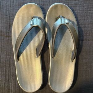 Nike Flip Flops Size 8